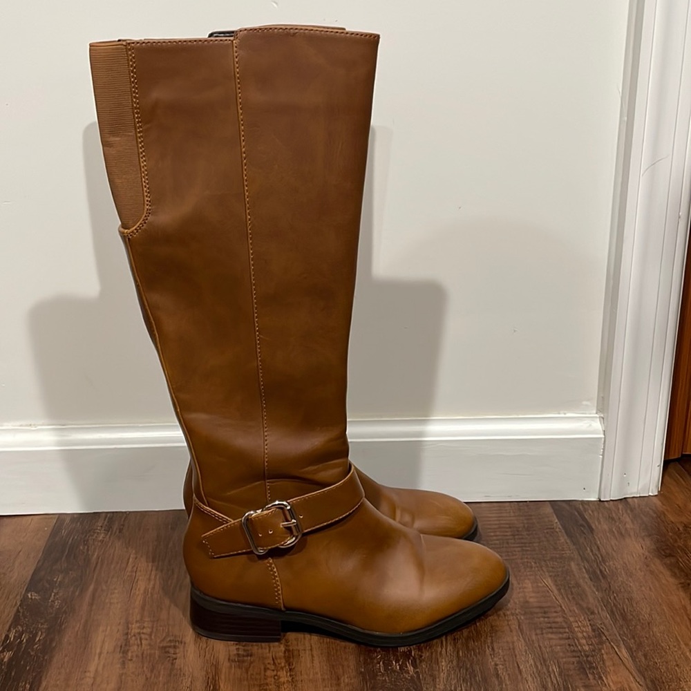 Aldo boots size 6